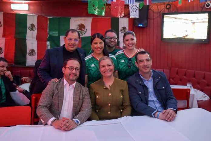 Maru Campos promociona a Chihuahua en la Feria Aeroespacial de Farnborough 2026