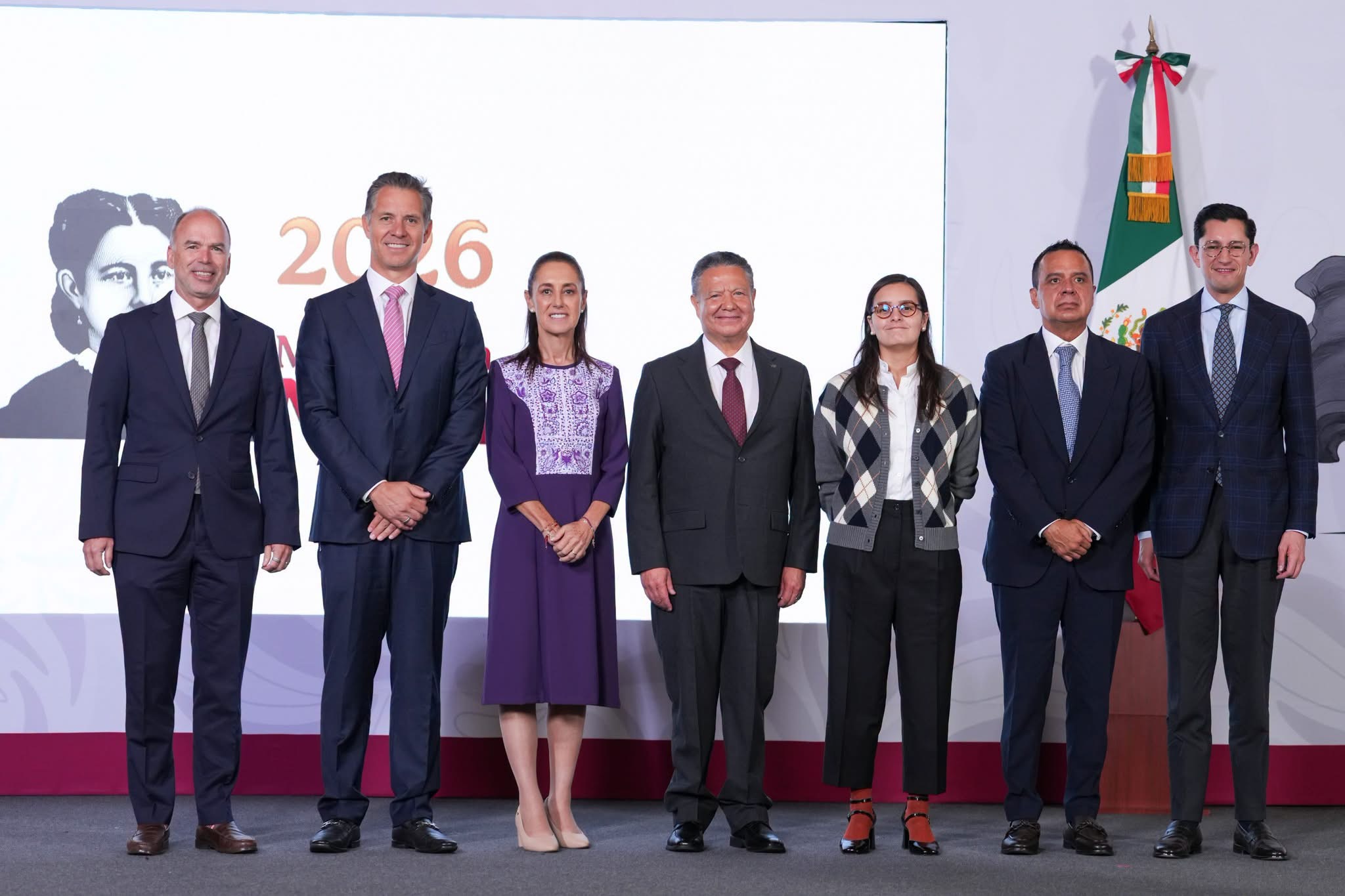 Sheinbaum anuncia inversiones por más de 16 mil 500 mdp y miles de empleos en Hidalgo