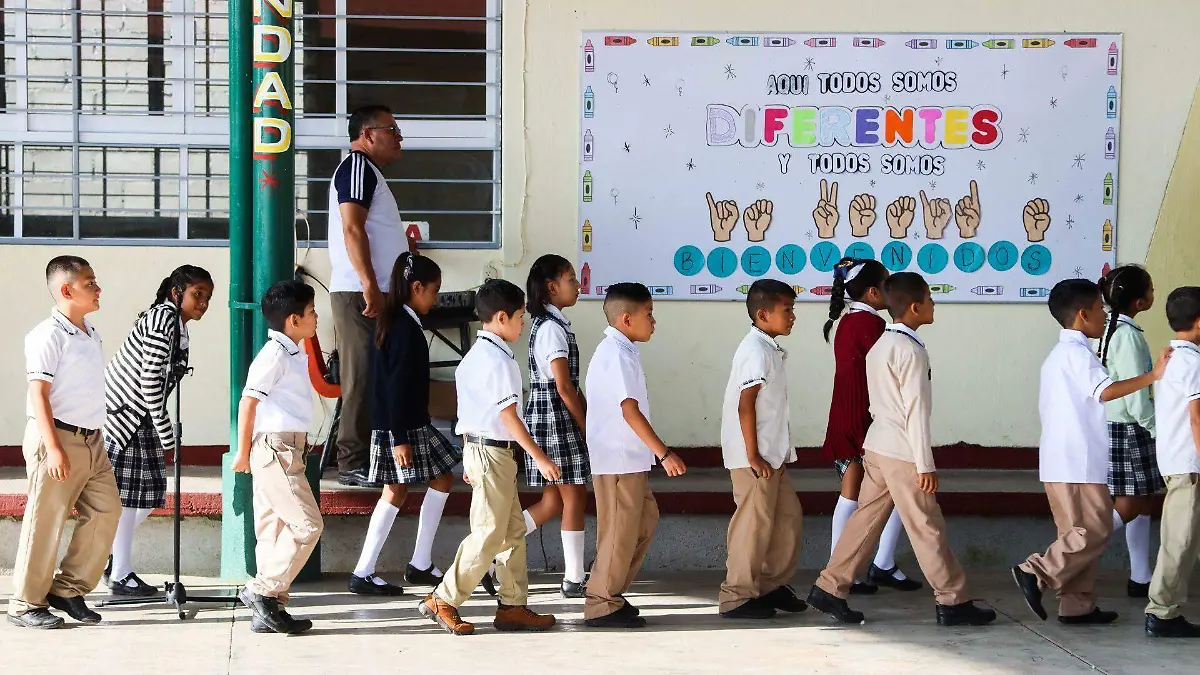 Más de 620 mil estudiantes regresarán a clases en Chihuahua
